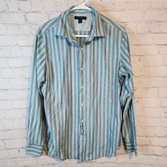 Men's Banana Republic "Classic" longsleeve button-down shirt, size Medium - Picture 1 of 4